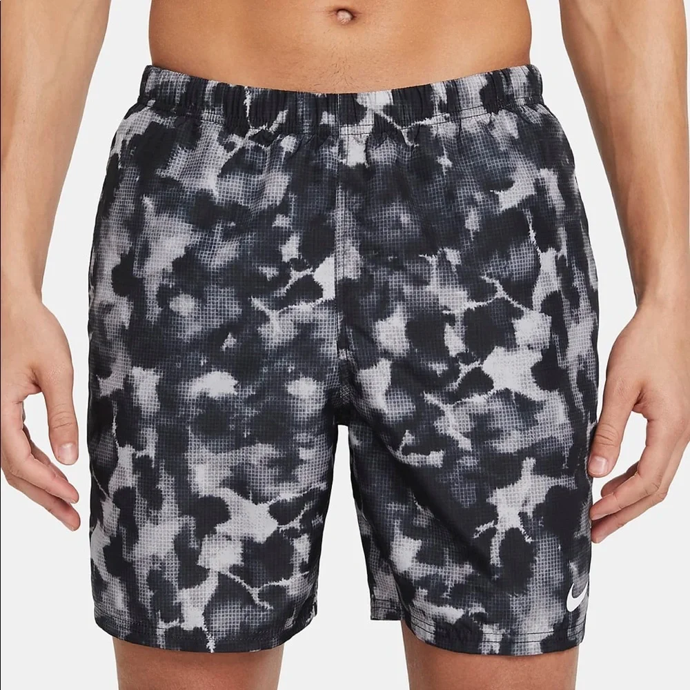 Nike‎ Men's 7